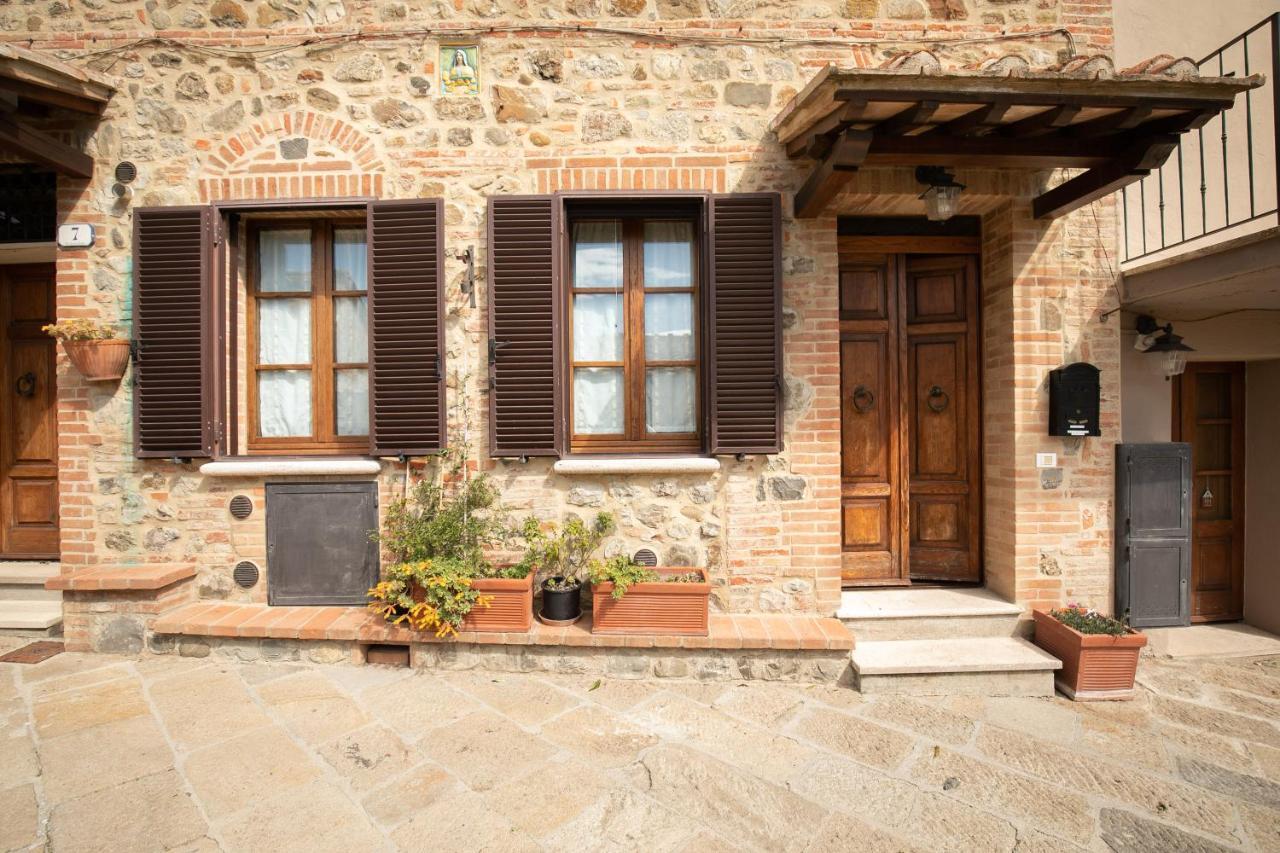 Noi2+2 Vacanze - App. Andrea Contignano Экстерьер фото